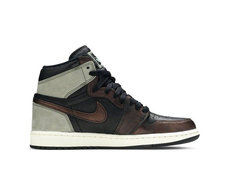 "Patina Rust Shadow"