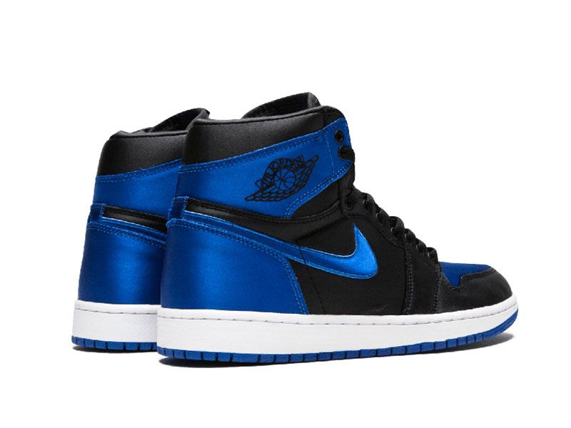 "Satin Royal"