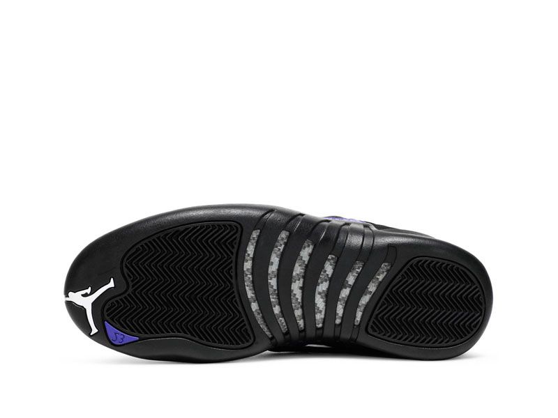 "Black Dark Concord"