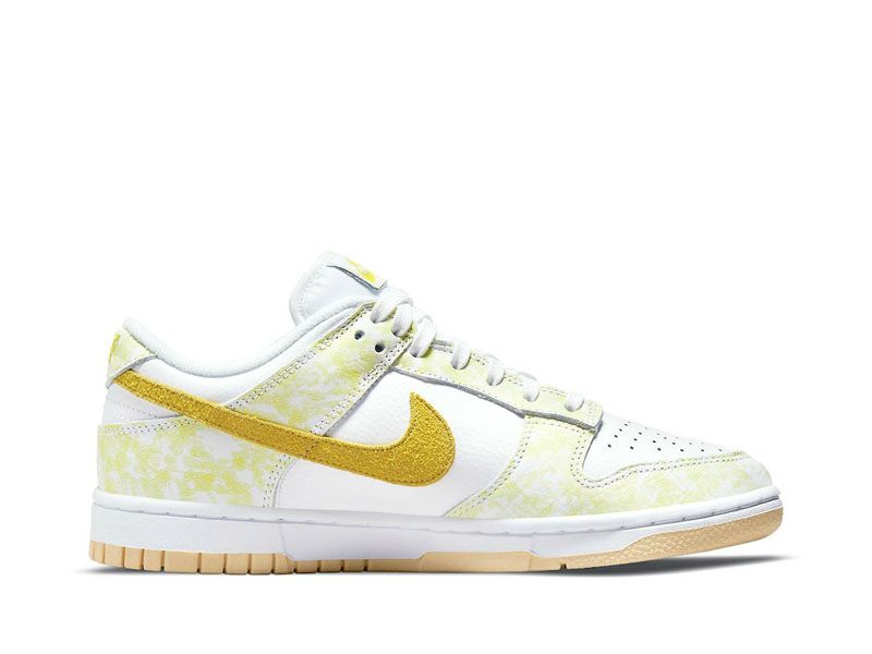 "Strike Yellow"