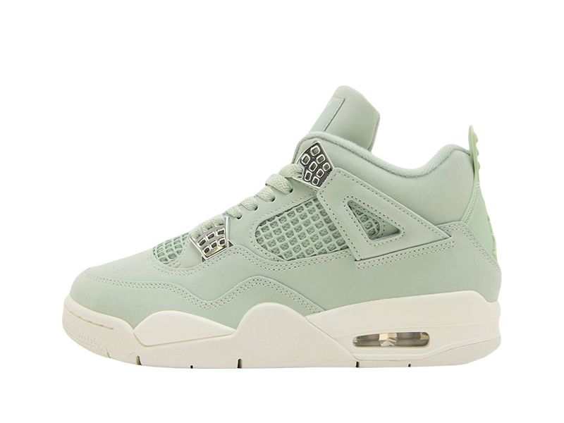 “Seafoam Sail”