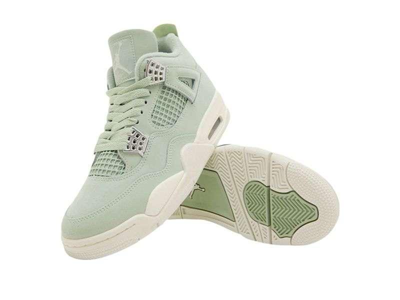 “Seafoam Sail”
